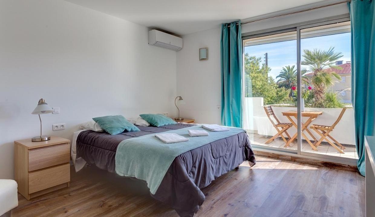 Fréjus Hotel Sable Et Soleil - Port, Plage Et Jacuzzi Prive מראה חיצוני תמונה