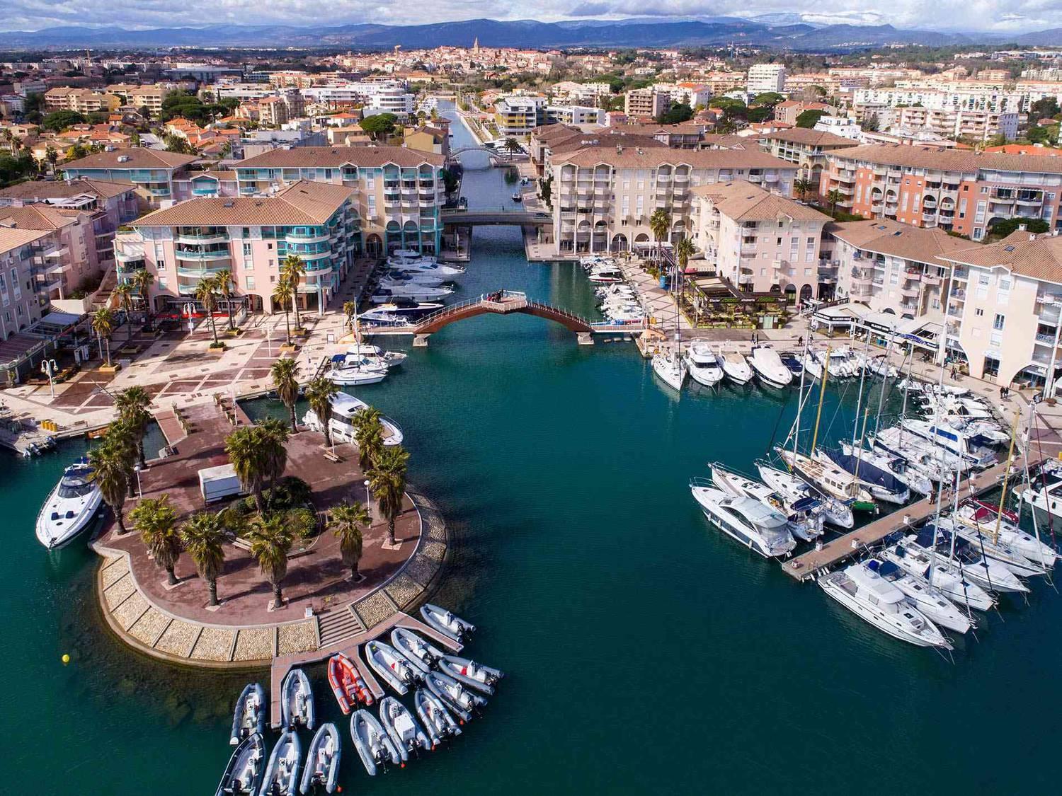 Fréjus Hotel Sable Et Soleil - Port, Plage Et Jacuzzi Prive מראה חיצוני תמונה