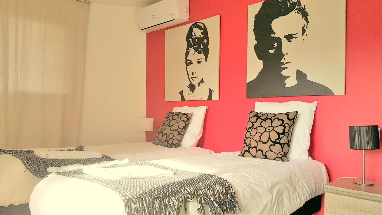 Fréjus Hotel Sable Et Soleil - Port, Plage Et Jacuzzi Prive חדר תמונה